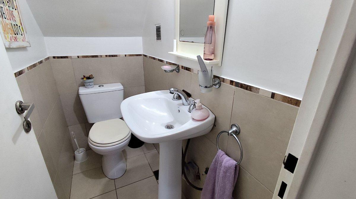Foto de PH TRES AMBIENTES VENTA EN QUILMES APTO PRESTAMO, imagen 4