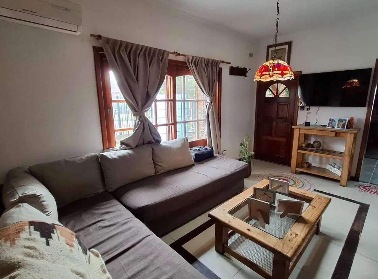 CASA 4 AMBIENTES VENTA GLEW CON PILETA LOTE 580 M 2
