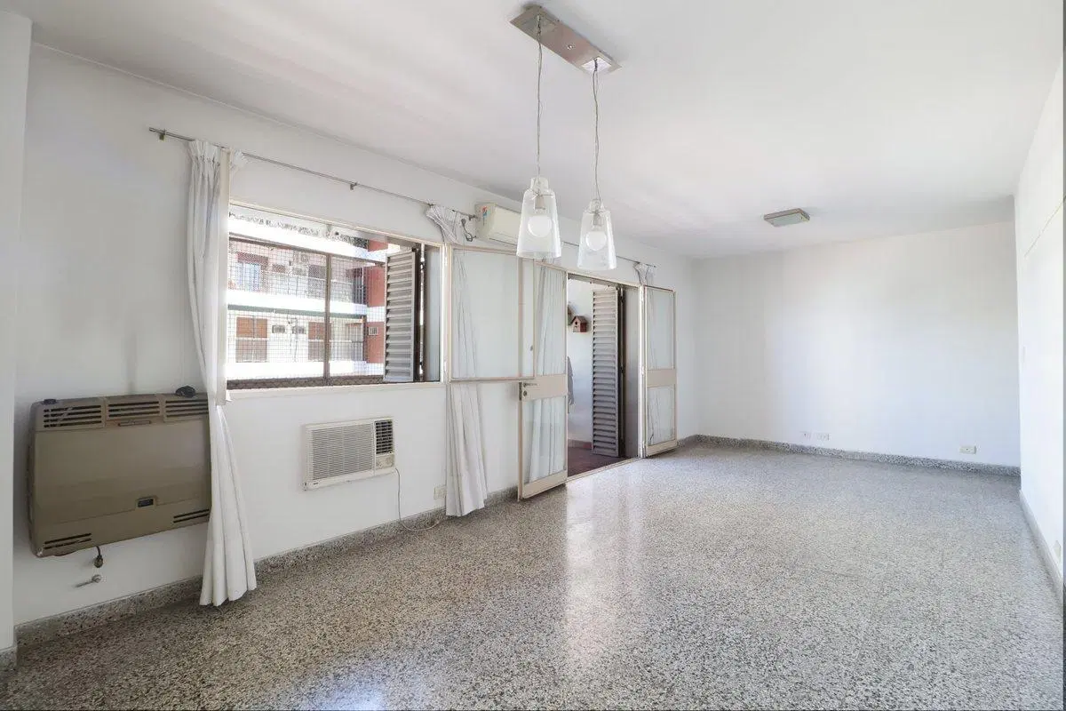 DEPARTAMENTO 5 AMBIENTES VENTA LORIA 185 LOMAS 3