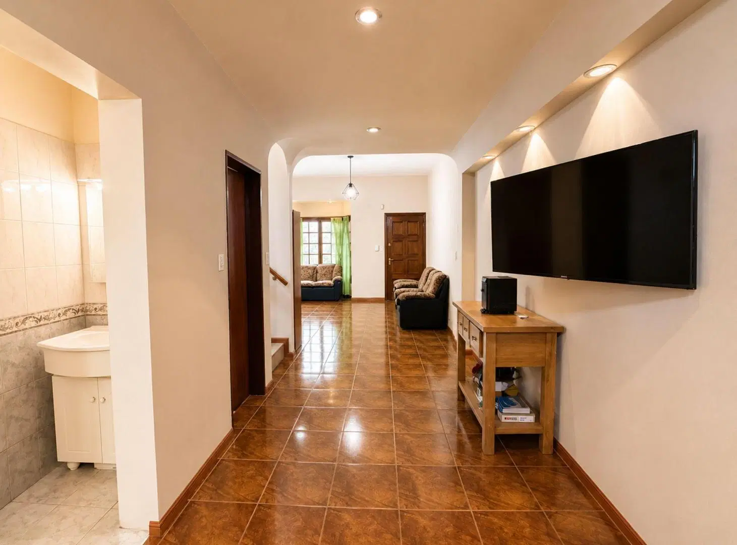 Casa 5 ambientes en venta San José c/amplio jardín 5