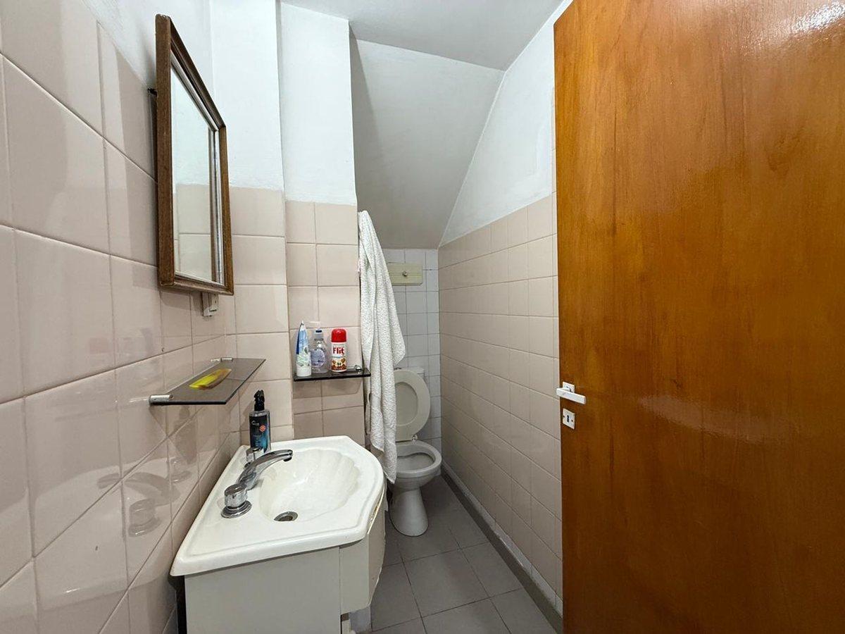 Foto de CHALET 4 AMBIENTES EN VENTA LOMAS DE ZAMORA CENTRO, imagen 3