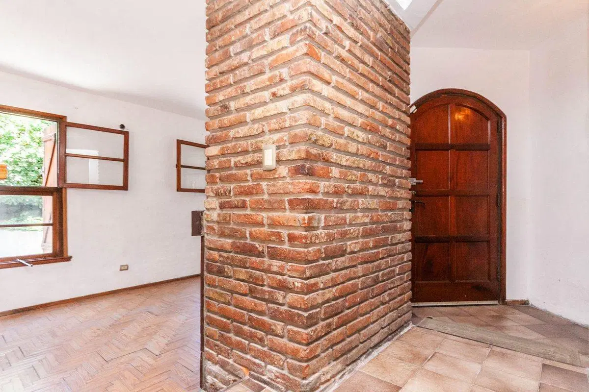 Casa de 5 ambientes en venta en Turdera con Jardín 3