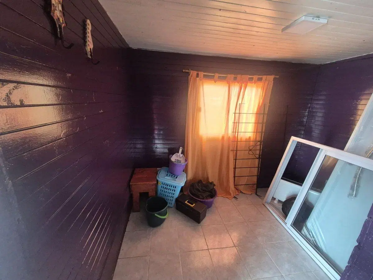 CASAS  CON TERRENO EN SAN JOSE TEMPERLEY 8