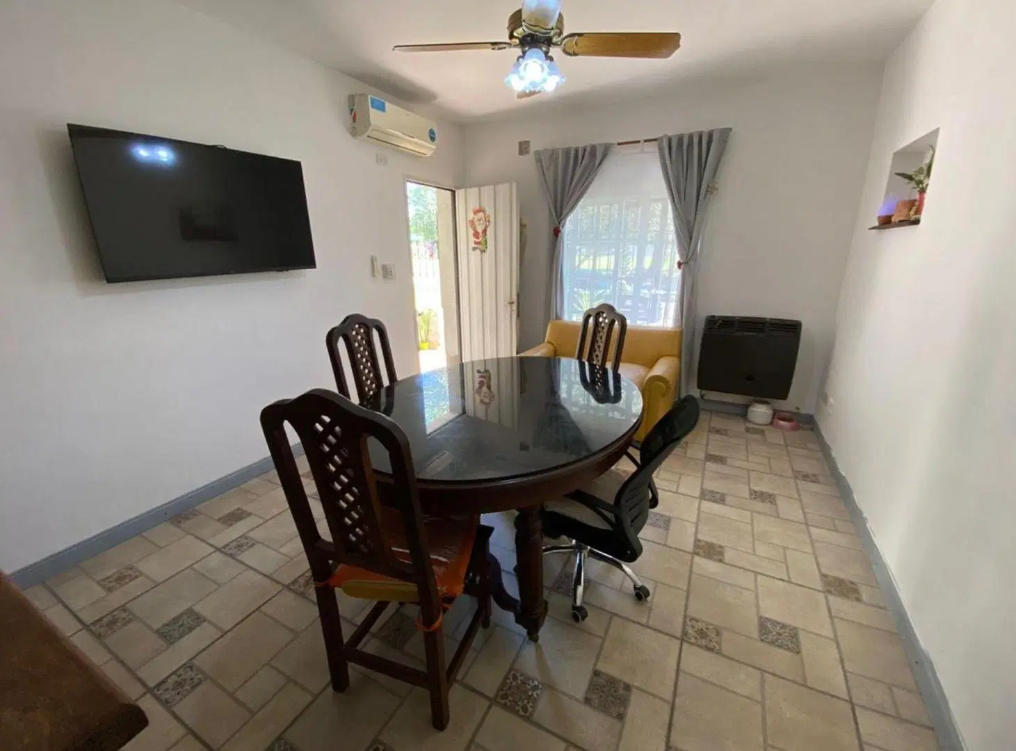 VENTA CASA EN LOMAS DE ZAMORA 4