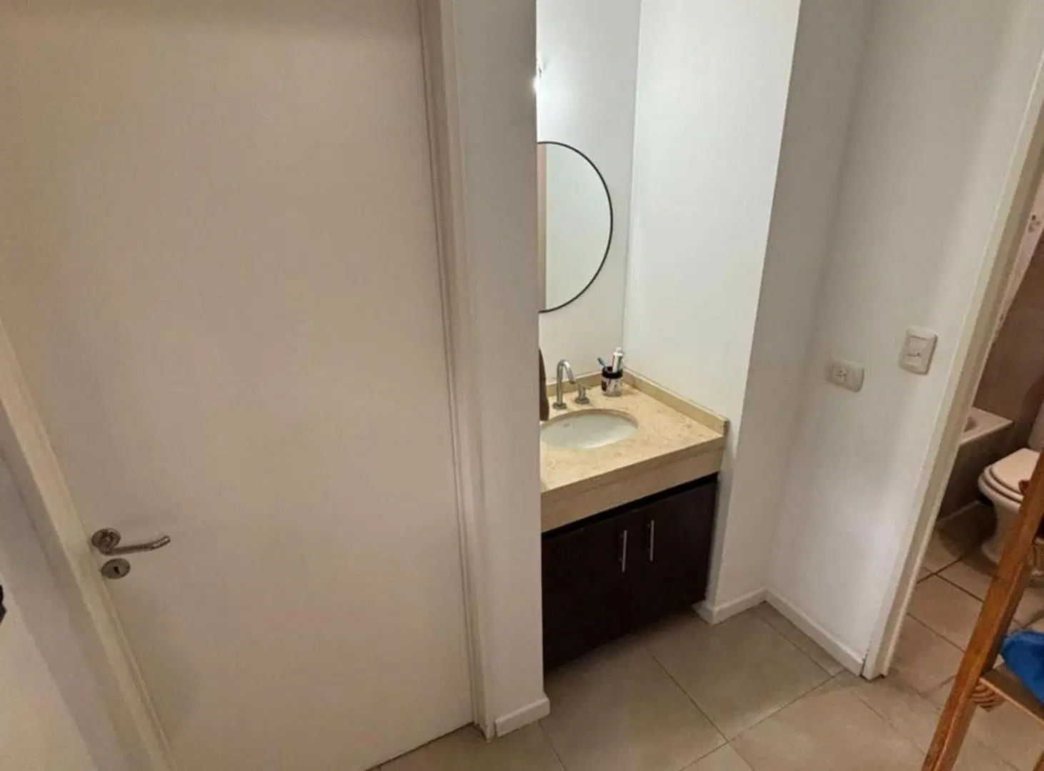 DEPARTAMENTO DE 2 AMBIENTES, CENTRO DE MTE GRANDE 4