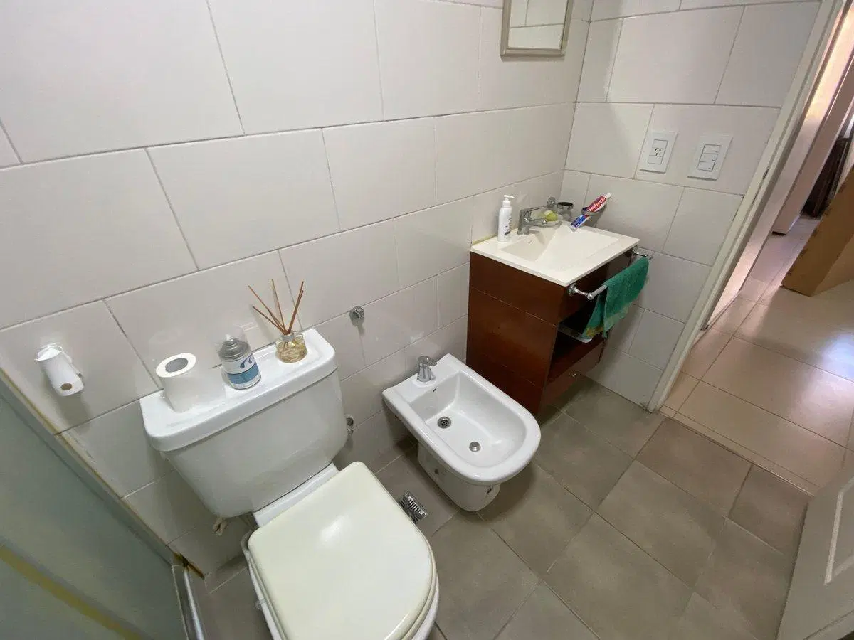 Monoambiente ALQUILER Banfield con balcon 3
