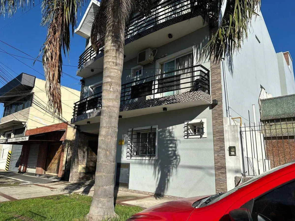 VENTA DEPARTAMENTO 2 AMBIENTES AL FRENTE C/BALCON 5