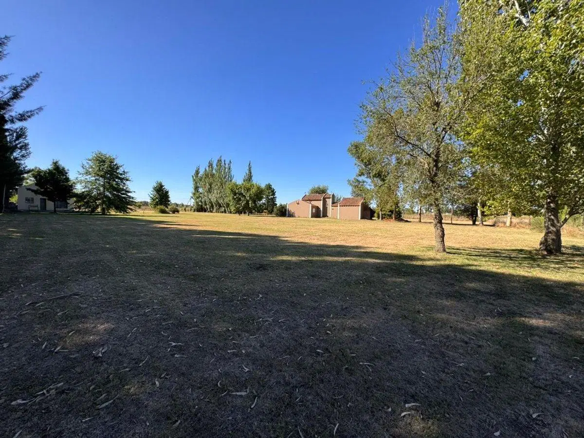 CASA QUINTA VENTA CON AMPLIO LOTE 5000 m2 3