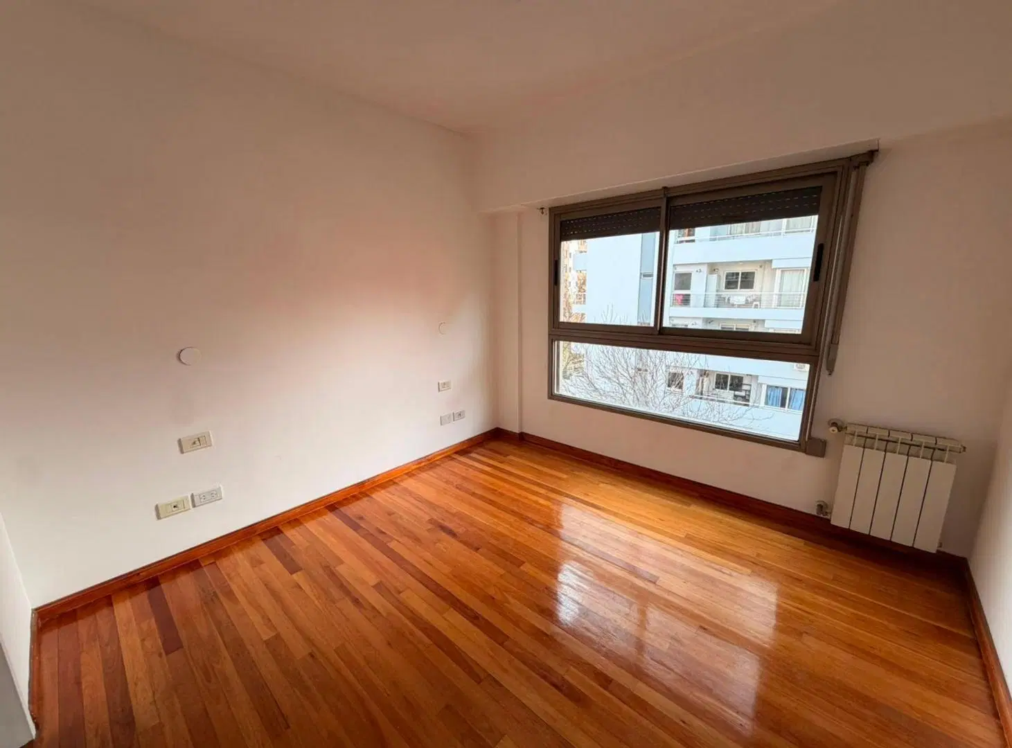 EXCLUSICO DEPARTAMENTO LORIA 486 5