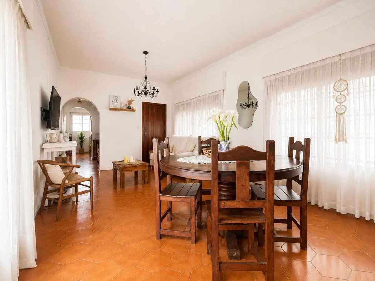 Casa VENTA Turdera 4
