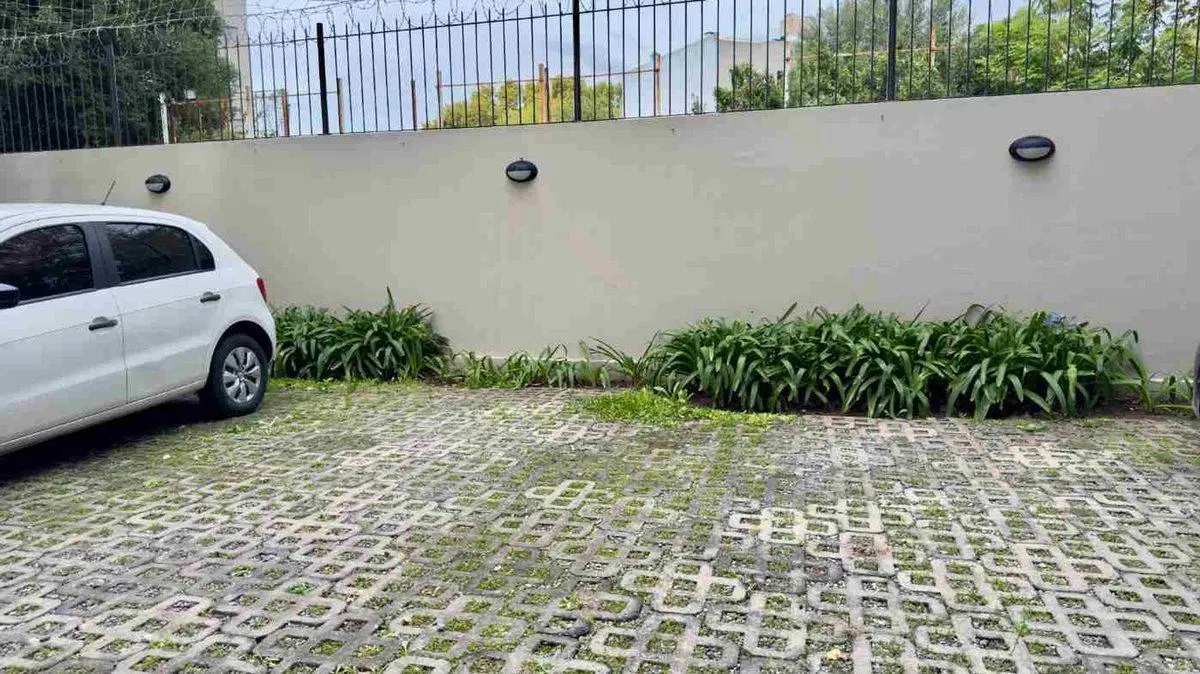 DEPARTAMENTO 3 AMB VENTA ADROGUE c COCHERA DESC. 8