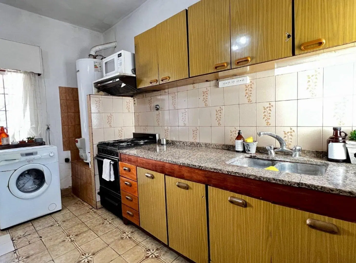 CASA 5 AMBIENTES VENTA EN RAFAEL CALZADA 5
