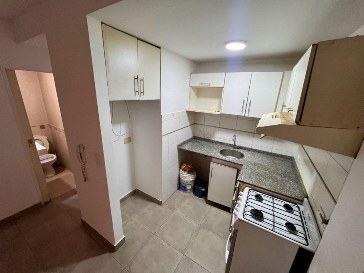 Foto de DEPARTAMENTO DOS AMBIENTES VENTA LOMAS DE ZAMORA, imagen 4