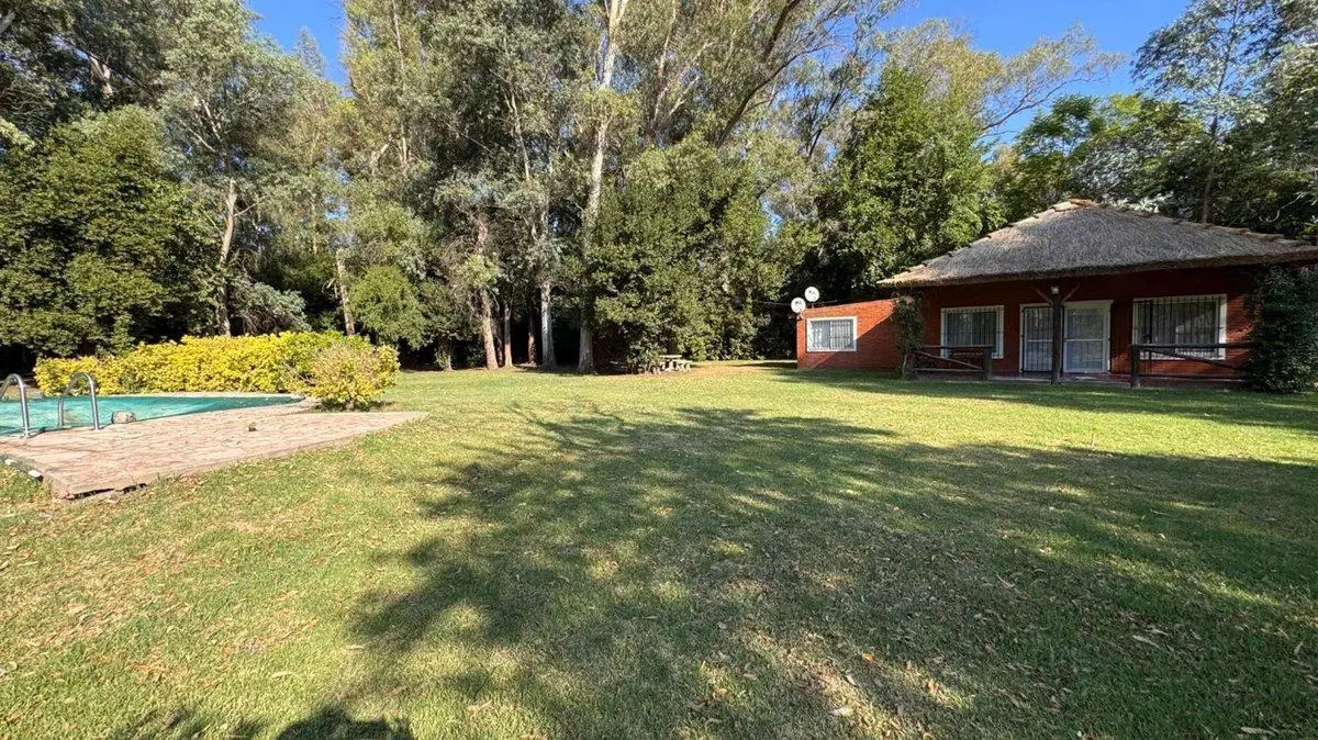 CASA VENTA BRANDSEN QUINTA AMPLIO LOTE Y PILETA 3