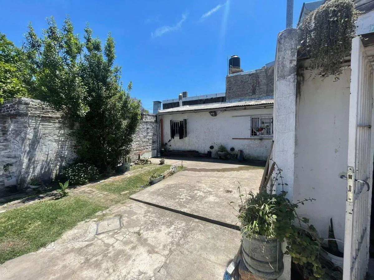CASA 3 AMBIENTES VENTA CLAYPOLE FINANCIACION 2
