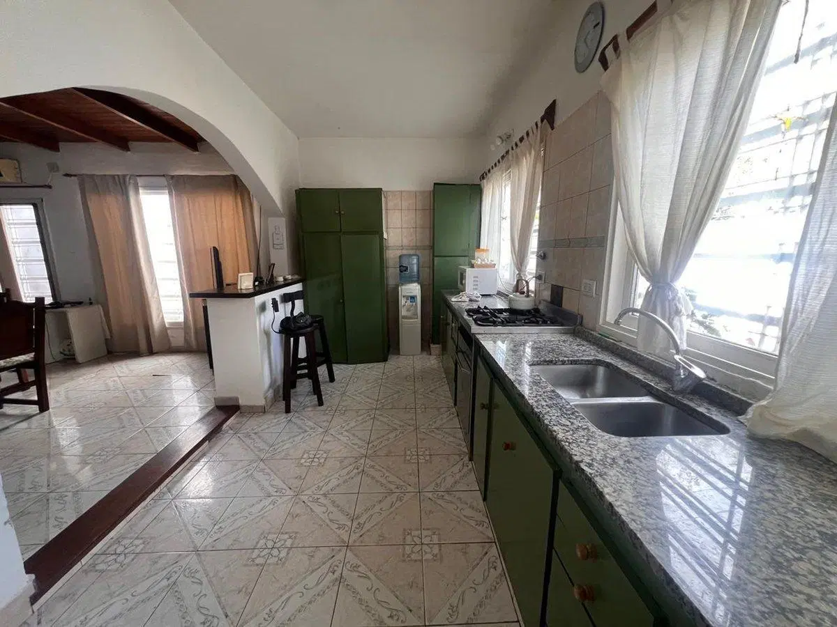 PH EN 5 AMBIENTES EN VENTA LOMAS DE ZAMORA 3