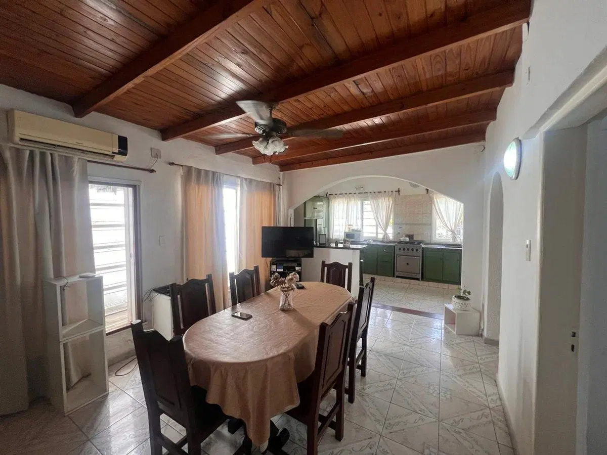 PH EN 5 AMBIENTES EN VENTA LOMAS DE ZAMORA 4