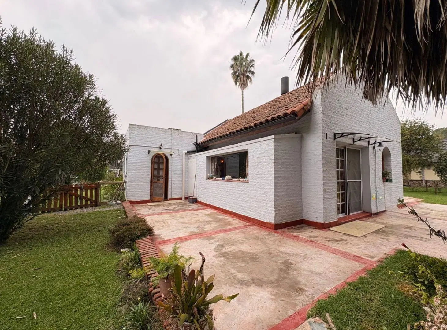 VENTA CASA 4 AMB C/JARDIN APTA CRED EL PARAISO 4
