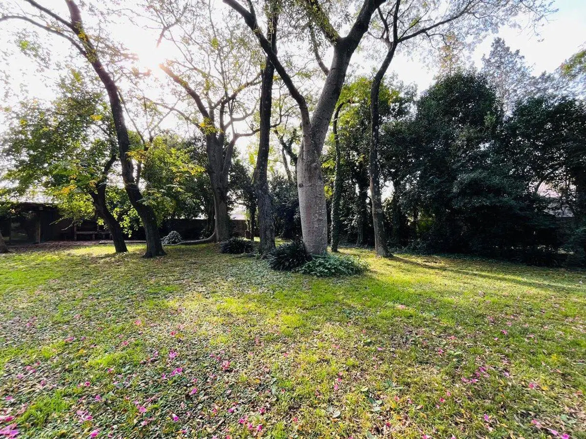 LOTE EN VENTA 326 MTS BURZACO MUY BIEN UBICADO 2