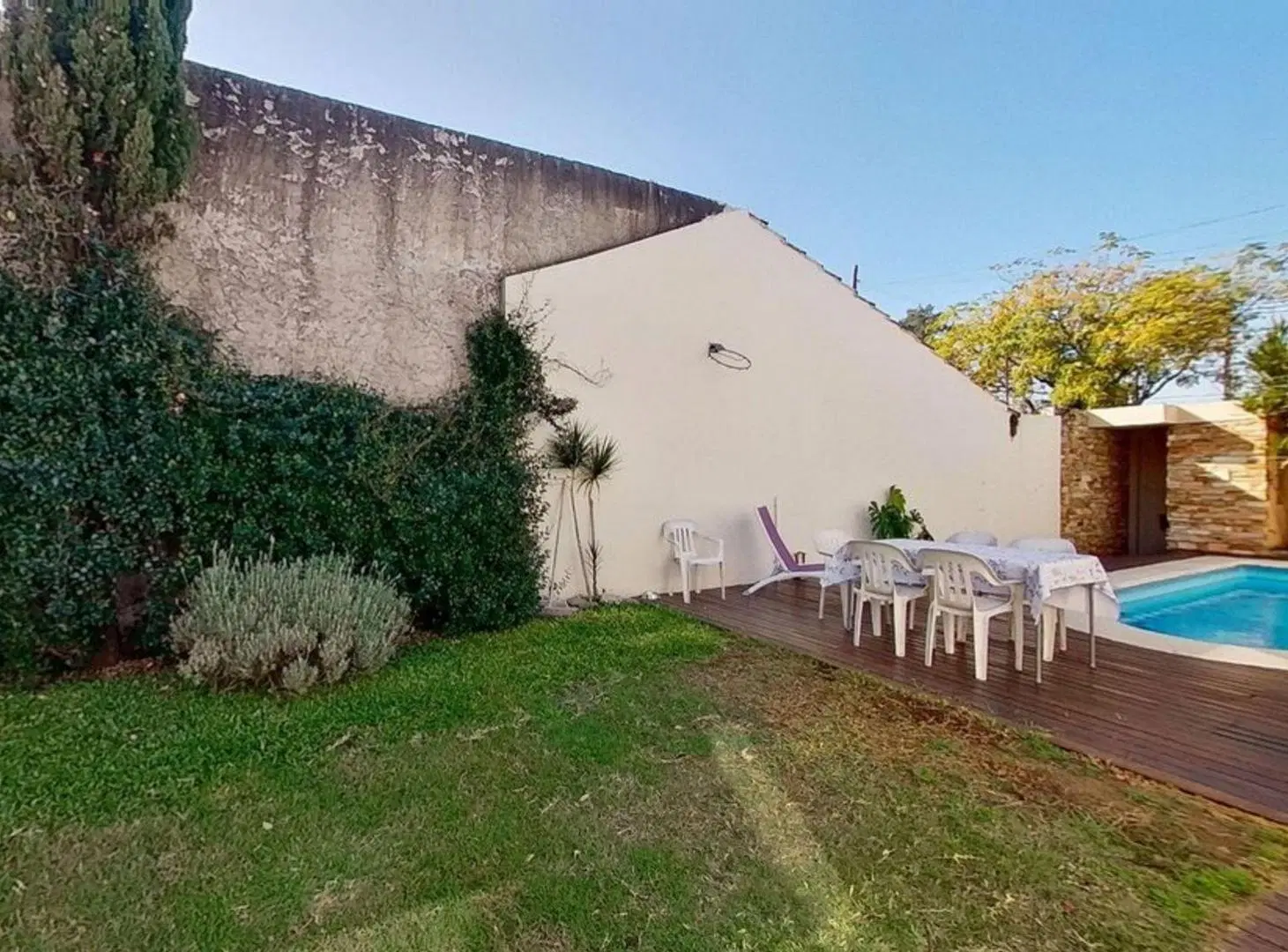 Casa 6 amb venta o permuta-Lomas c/pileta climatiz 3