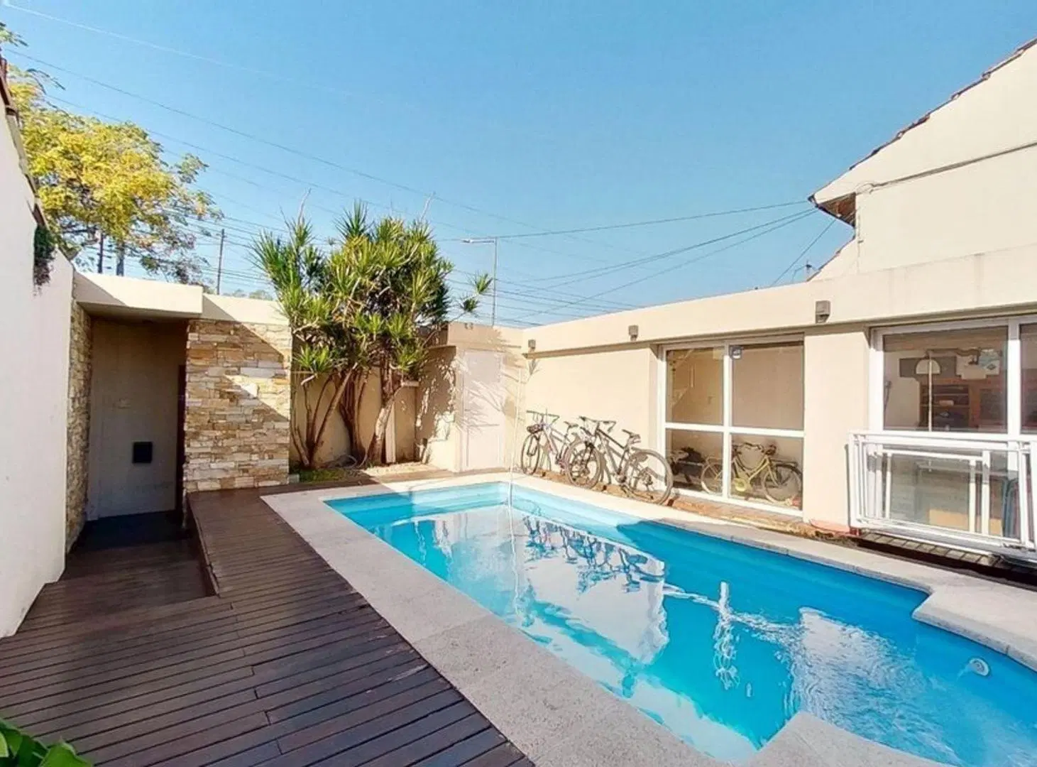 Casa 6 amb venta o permuta-Lomas c/pileta climatiz 4