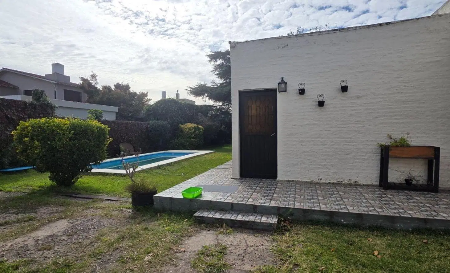 Casa 4 ambientes venta Temperley con piscina 8
