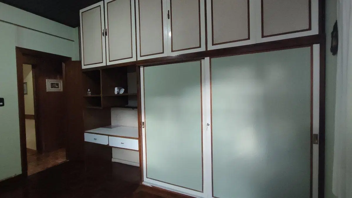 VENTA CASA 5 AMBIENTES BURZACO 8