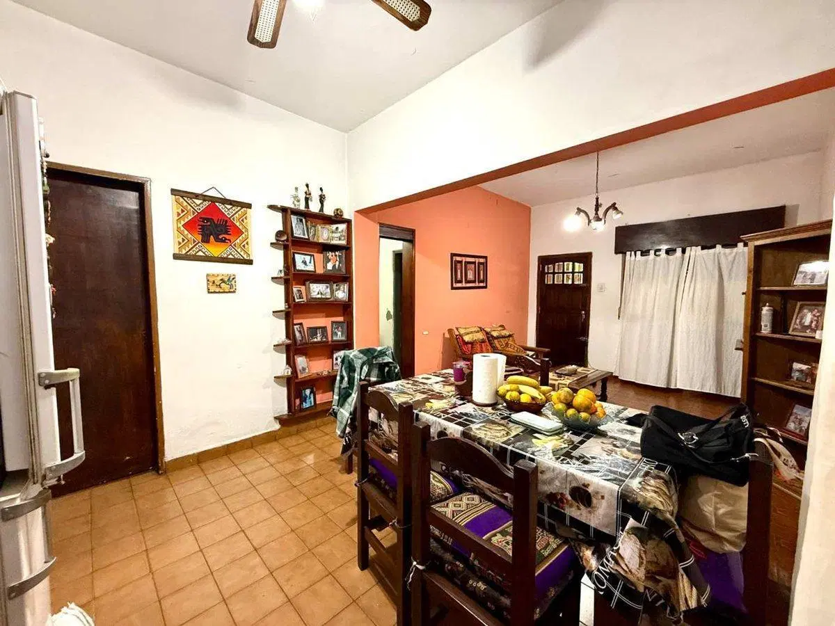 CASA 3 AMBIENTES EN VENTA EN BANFIELD CON JARDIN 4