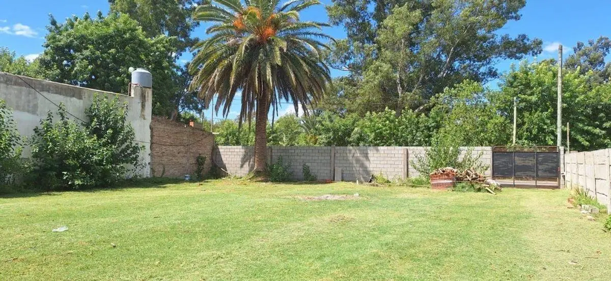 LOTE de 800 M² EN ZONA CERCANA A AVENIDAS EN AKORN 5