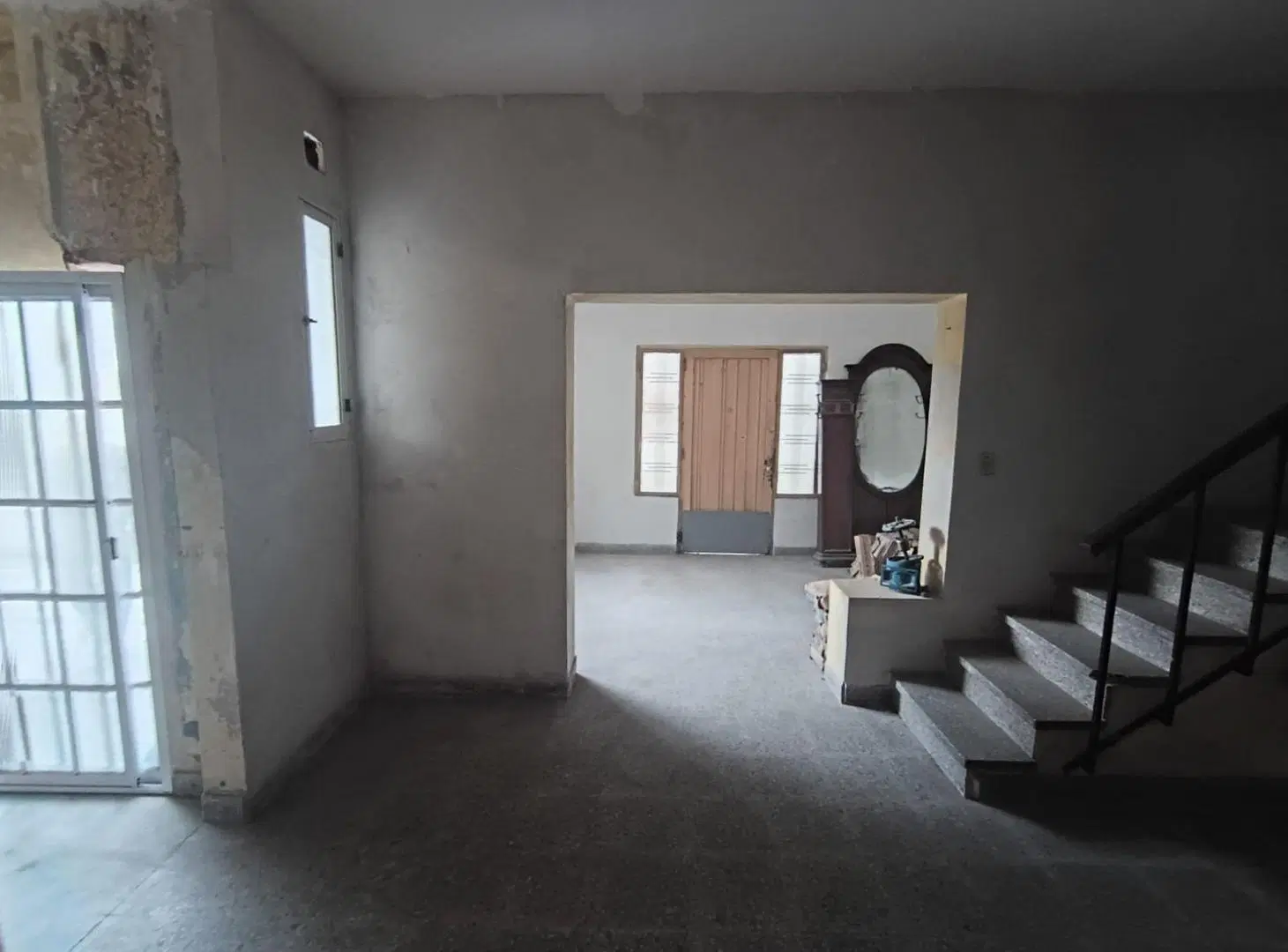 PH EN VENTA 5 AMBIENTES A REFACCIONAR LOMAS CENTRO 3