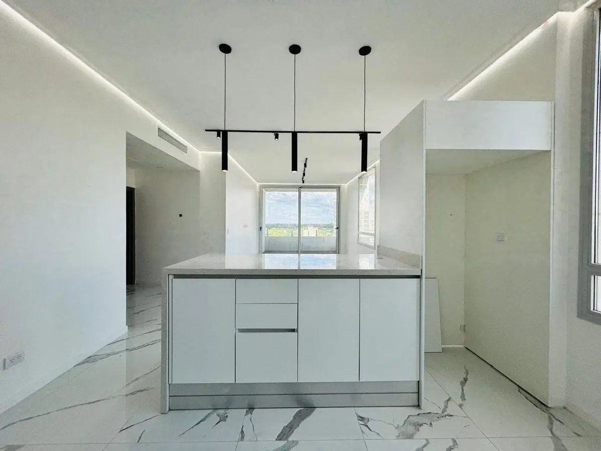 Departamento 4 ambientes en venta Lomas de Zamora 5