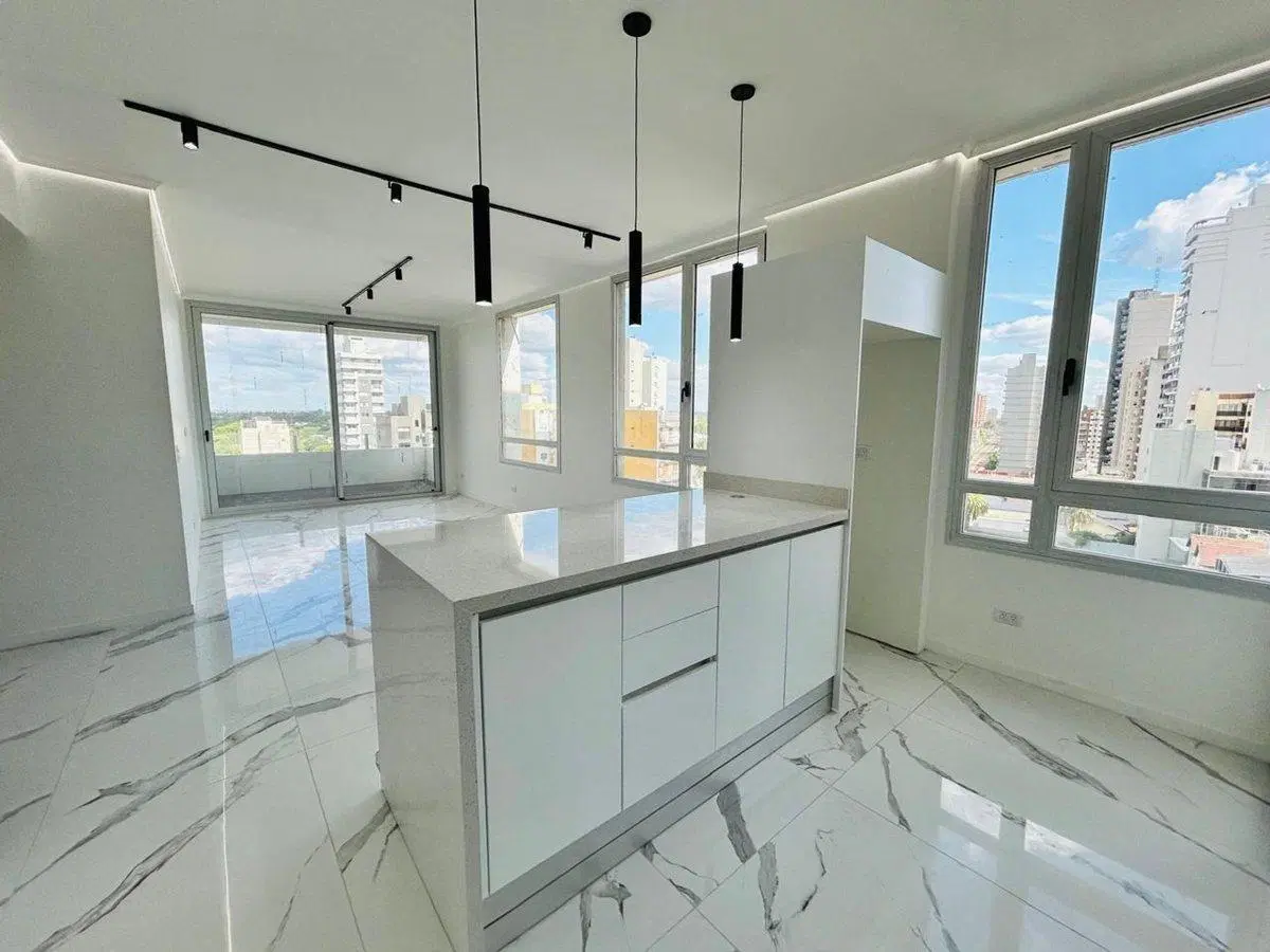 Departamento 4 ambientes en venta Lomas de Zamora 2