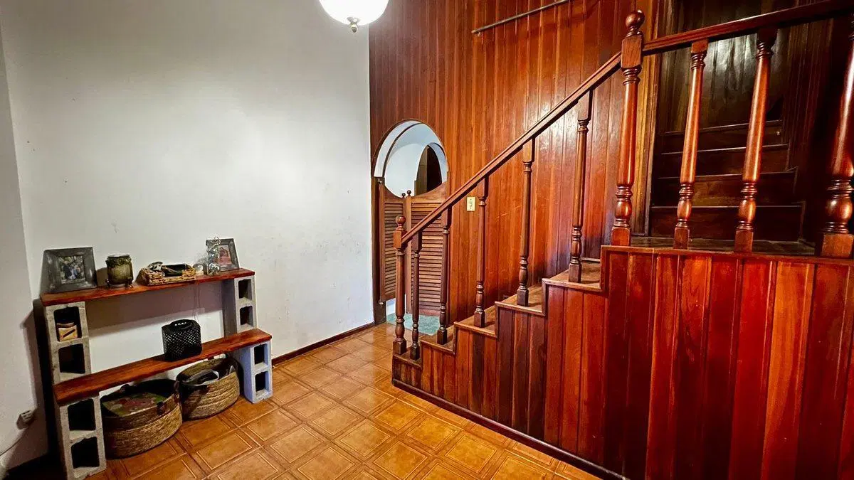 CASA 4 AMBIENTES EN VENTA LLAVALLOL MAS DEPTO 2AMB 4