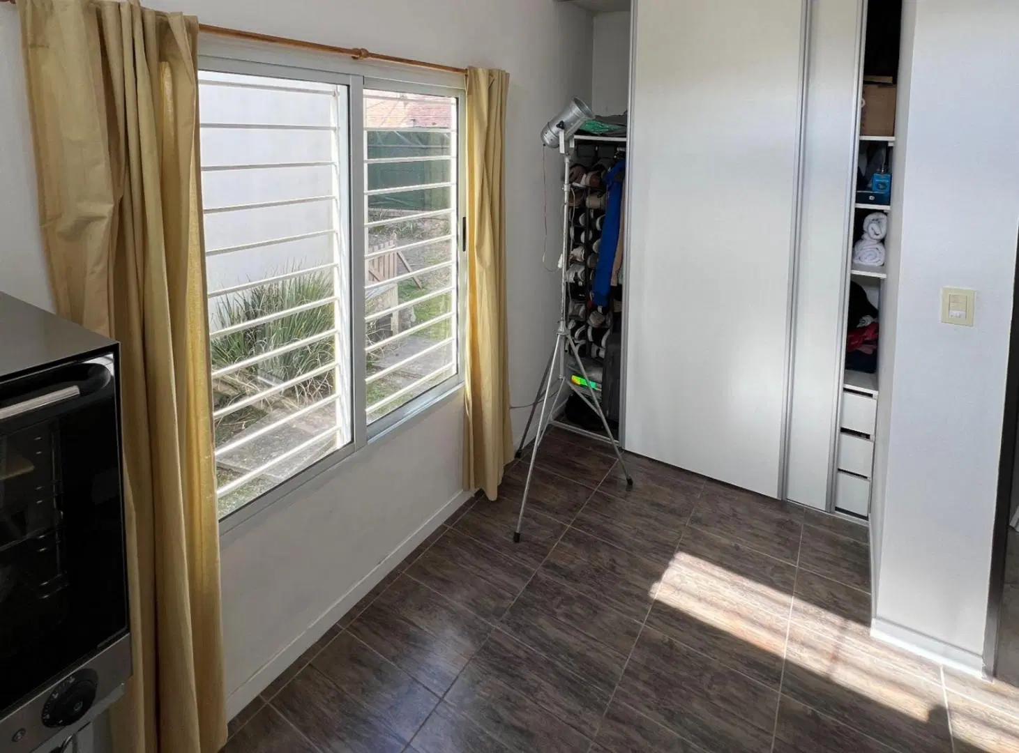DEPTO EN VENTA 3 AMB C/COCHERA APTO CREDITO 8