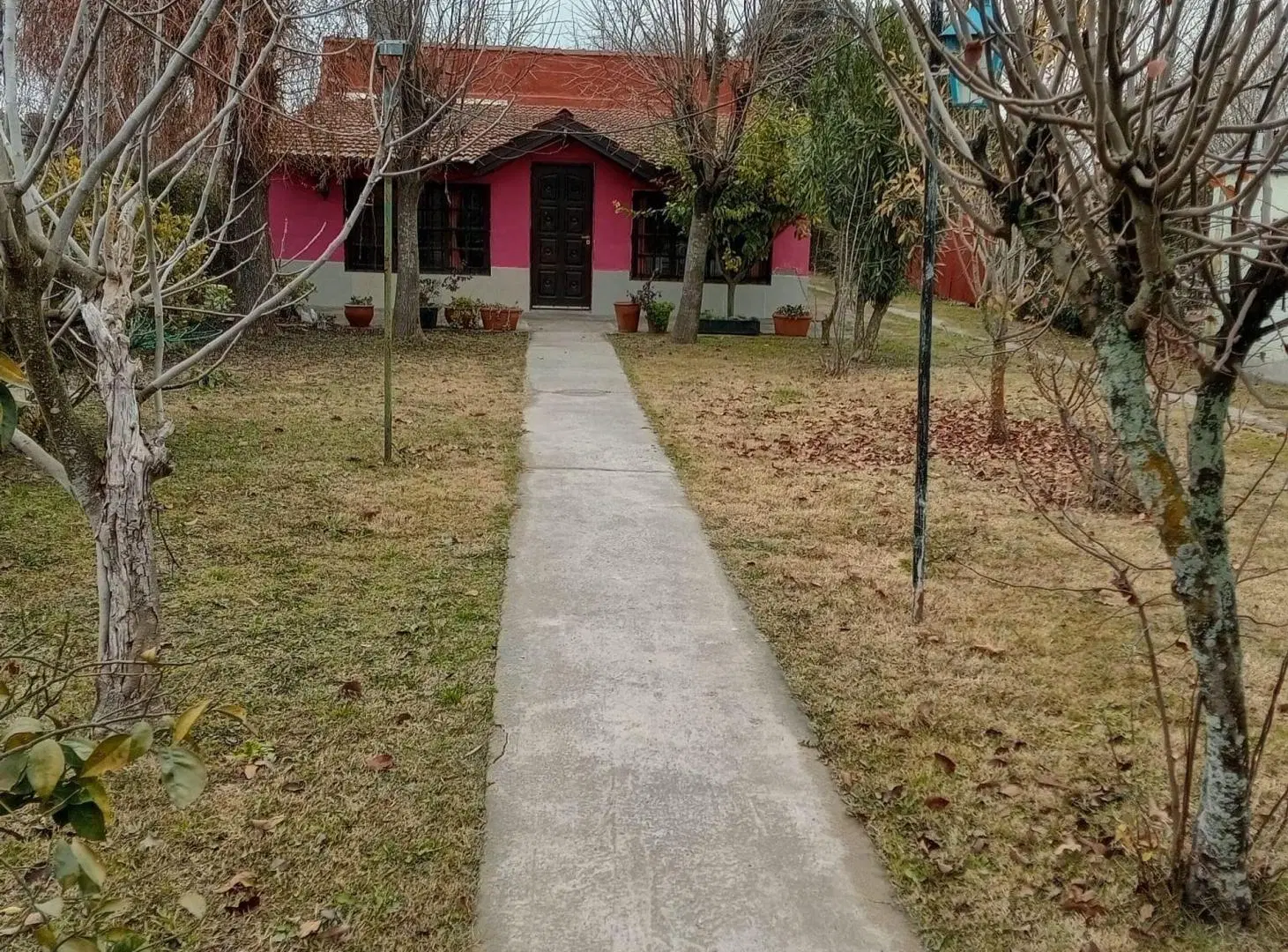 CASA 4 AMBIENTES VENTA GRAL. LAS HERAS, C/PARQUE 5