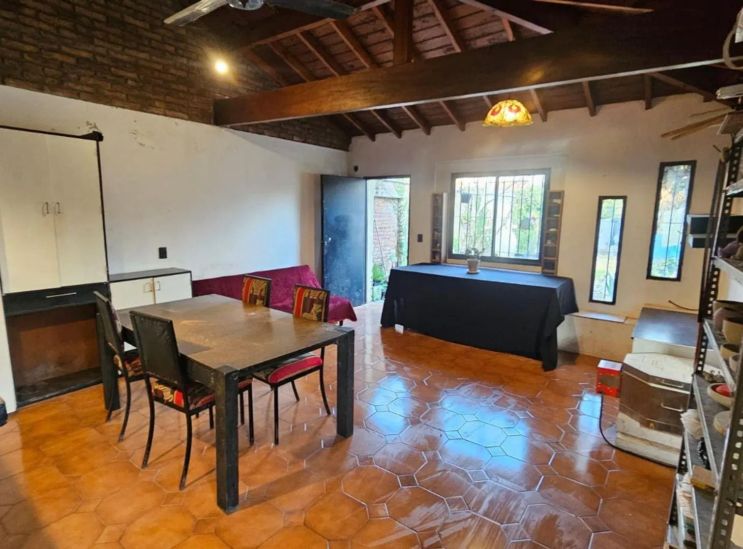 CASA VENTA 3 AMBIENTES MARMOL AMPLIO JARDIN 4