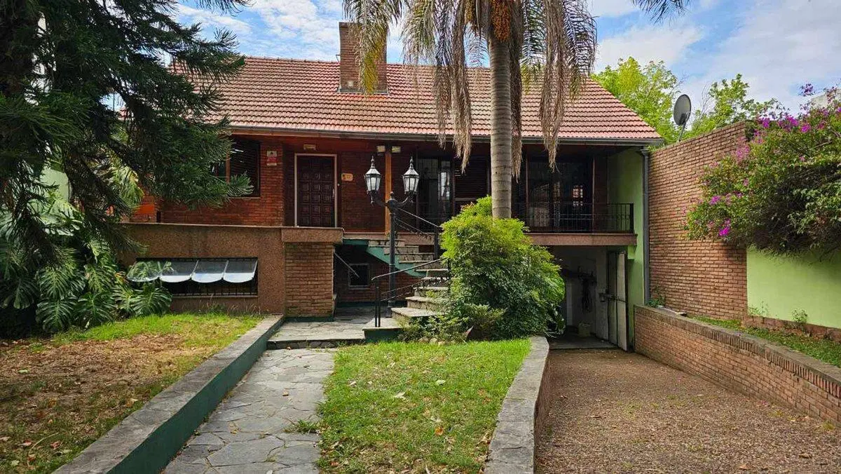 CASA 6 AMBIENTES VENTA  ADROGUE CREDITO DESARROLLO 4