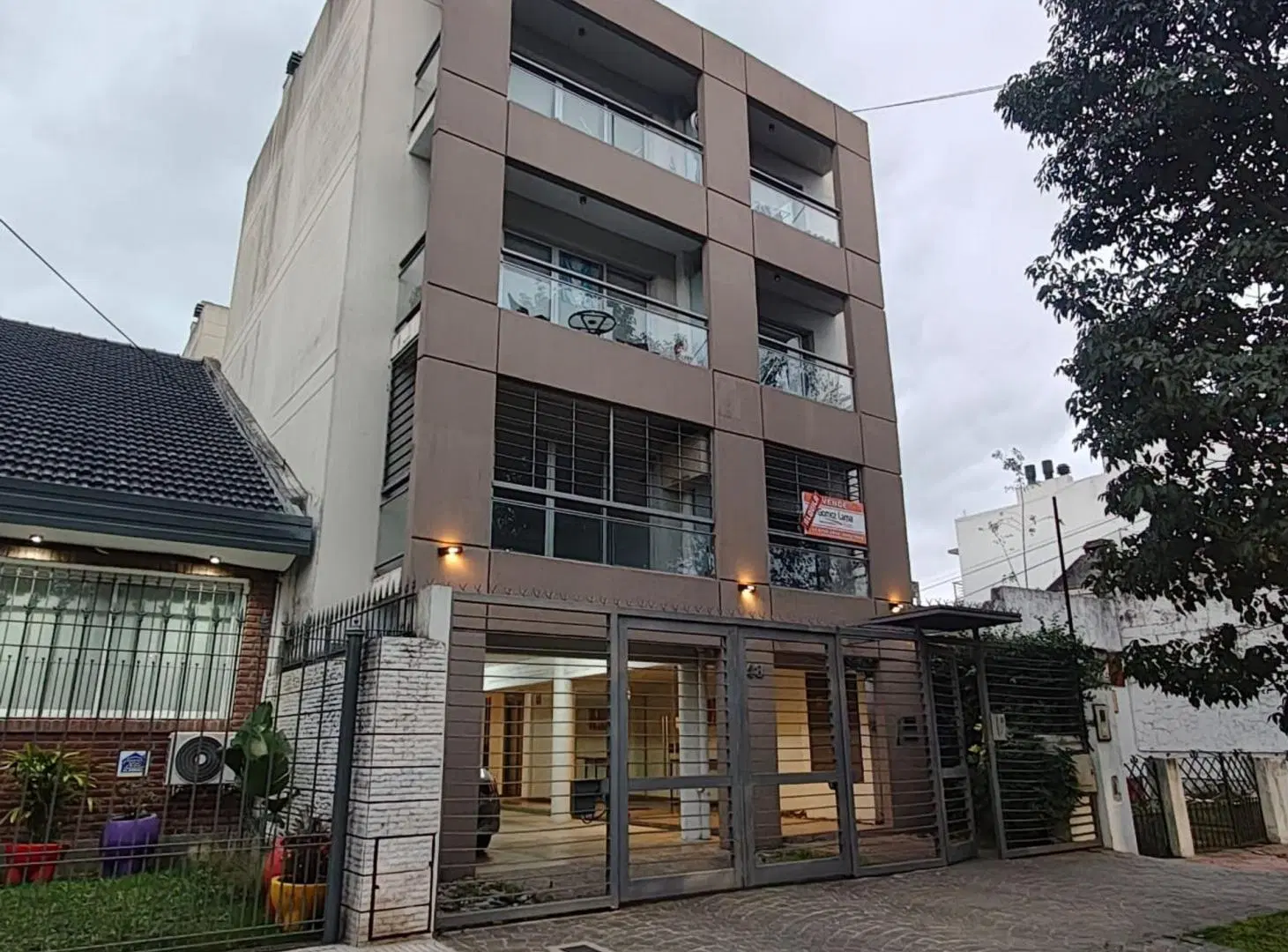 DEPARTAMENTO 2 AMBIENTES EN VENTA BANFIELD 2
