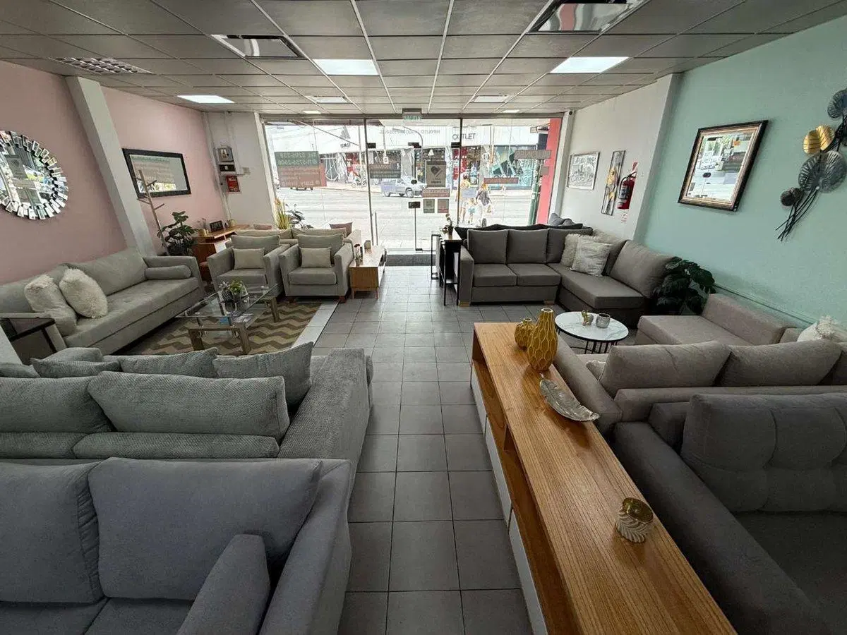 VENTA LOCAL COMERCIAL LOMAS DE ZAMORA 5
