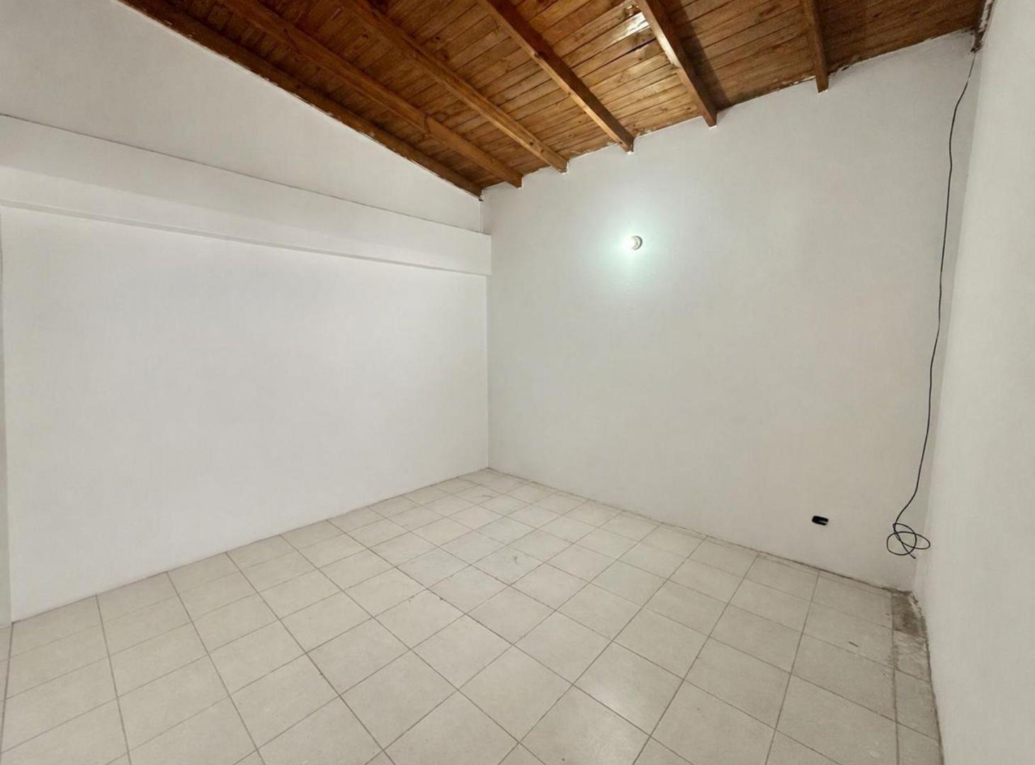 Foto de ALQUILER casa 3 ambientes en Zeballos F.Varela, imagen 3