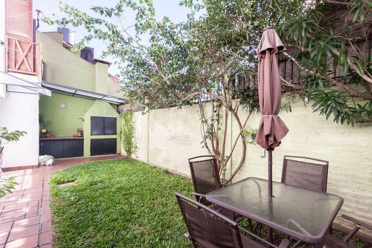 CASA EN VENTA 5 AMBIENTES EN ADROGUE - OPORTUNIDAD 3