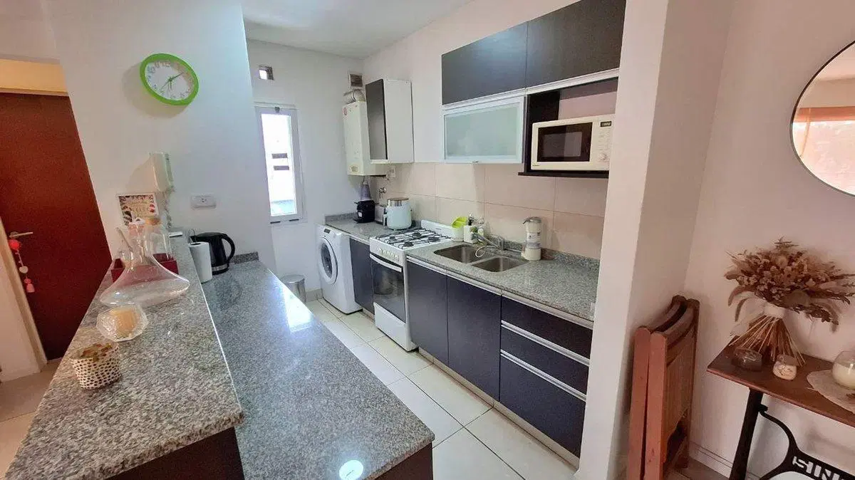 DEPARTAMENTO 2 AMBIENTES ALQUILER TEMPERLEY BALCON 3