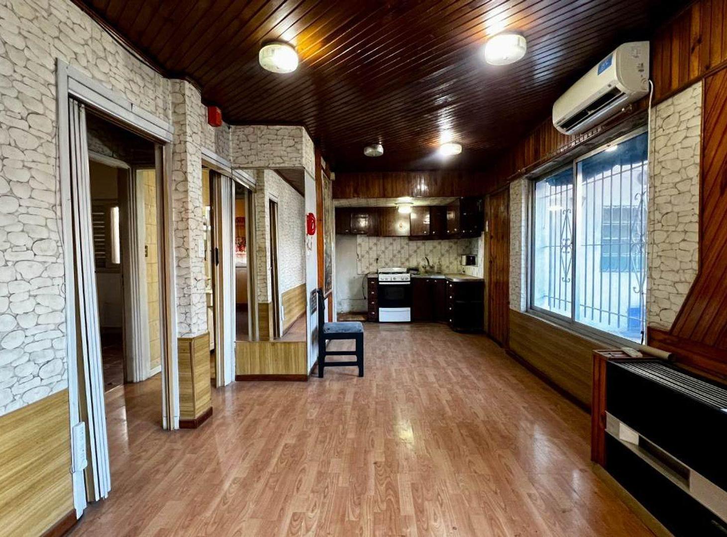 Foto de CASA 3 AMBIENTES EN VENTA LONGCHAMPS + DEPTO APTO, imagen 4