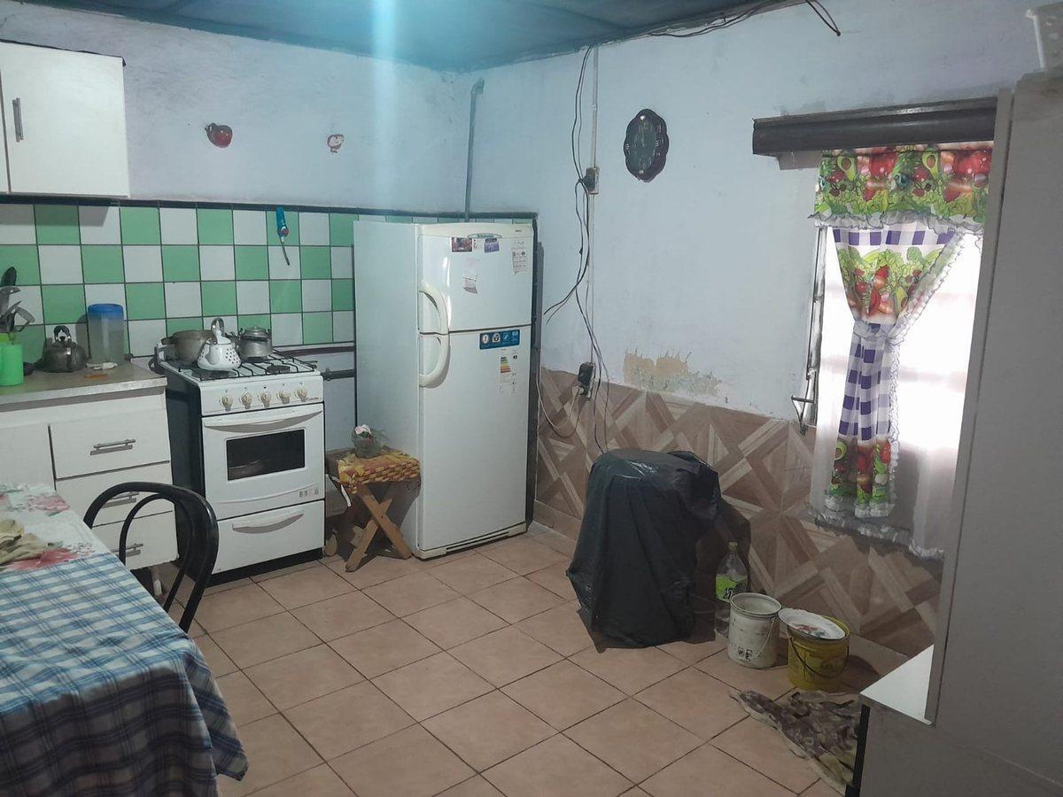 Foto de CASA 4 AMBIENTES EN VENTA CON PATIO MAS DEPTO, imagen 2