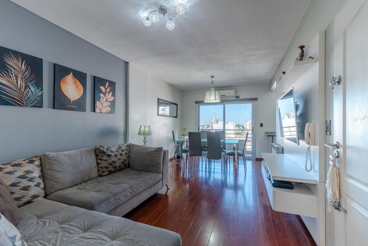 Foto de Departamento 3 ambientes en venta Lomas de Zamora, imagen 2