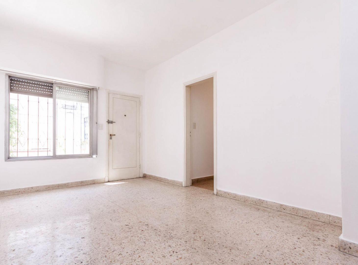 Foto de PH 4 AMBIENTES EN VENTA EN TEMPERLEY, imagen 5
