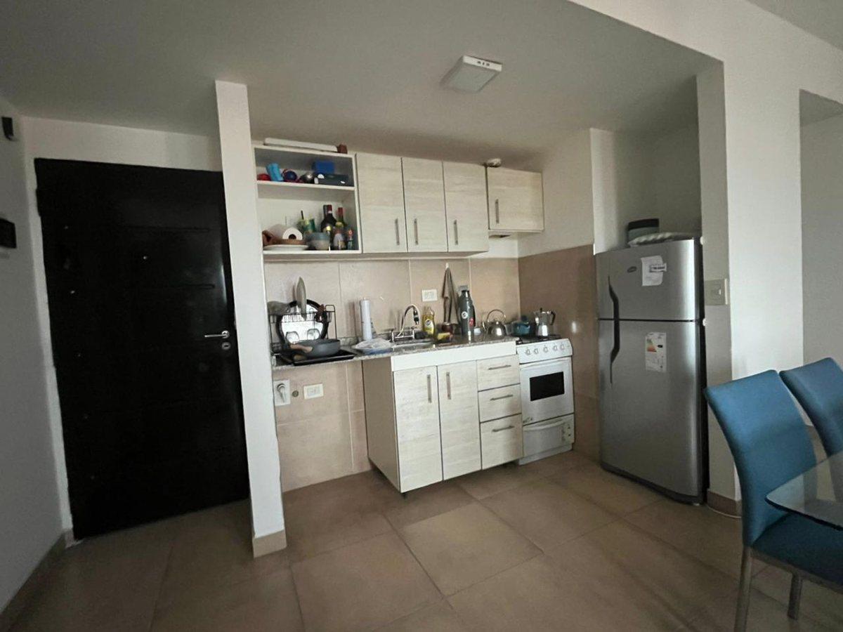 Foto de DEPARTAMENTO MONOAMBIENTE EN VENTA LANUS, imagen 4