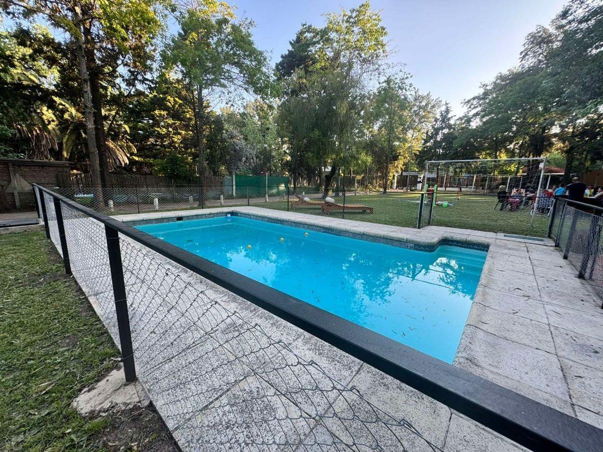 Foto de Venta Casa quinta en 9 de Abril, imagen 1
