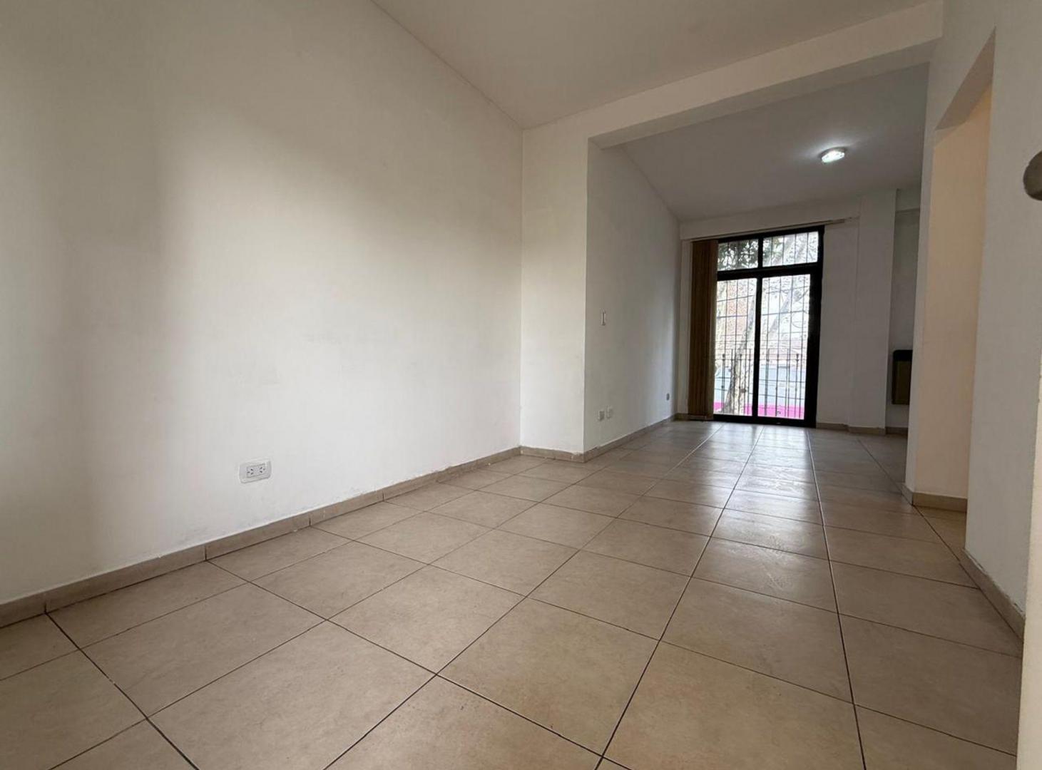 Foto de DEPARTAMENTO 3 AMBIENTES EN MONTE GRANDE CENTRO, imagen 5