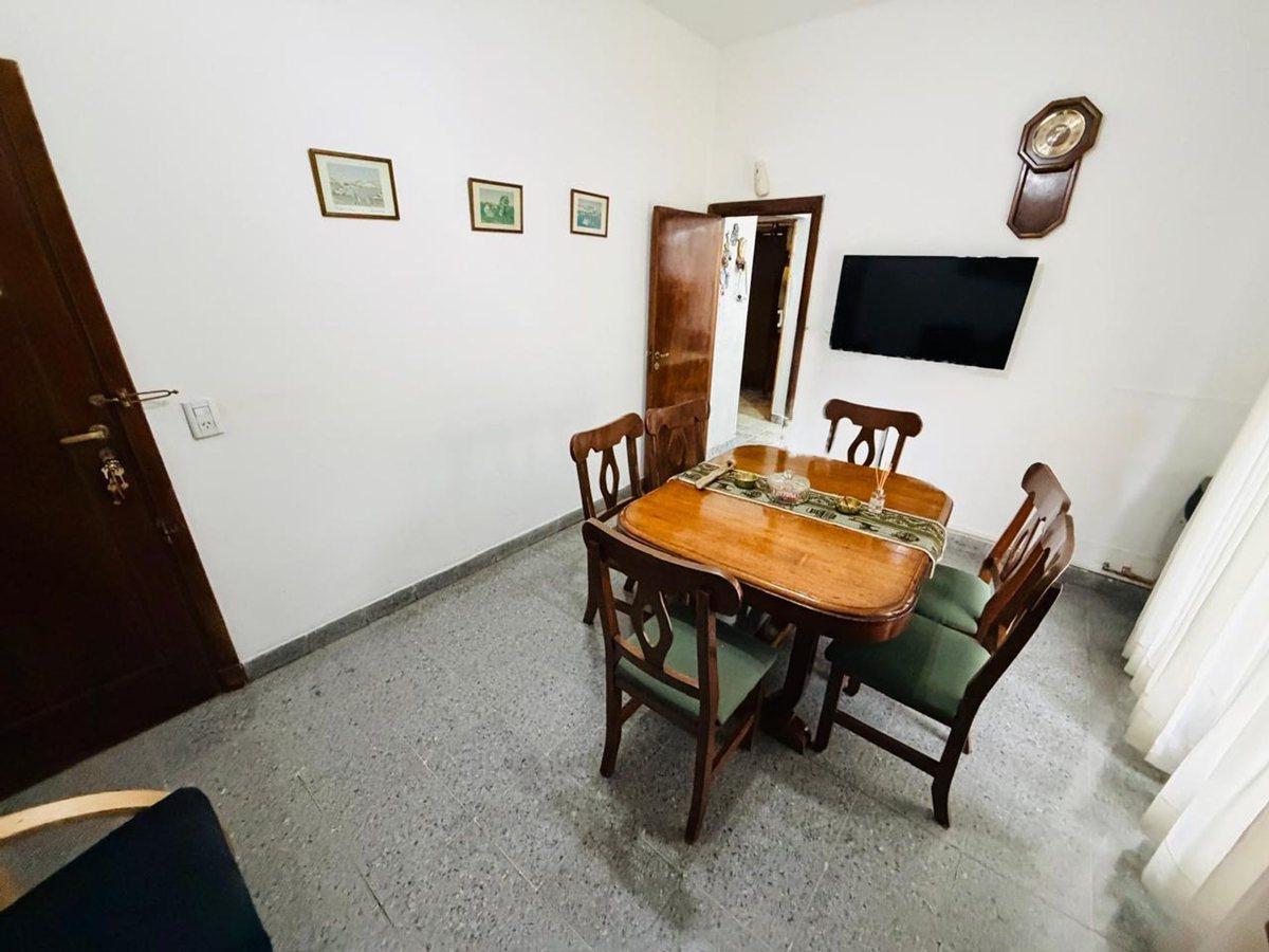 Foto de Departamento en PH de 4 ambientes venta Temperley, imagen 5